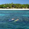 Fiji, Mamanucas, Treasure island, view from water to beach