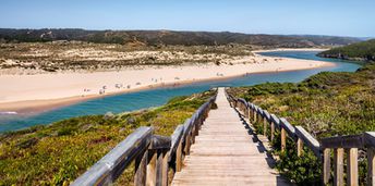 Portugal, Algarve, Amoreira beach, Aljezur river