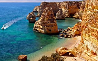 Portugal, Algarve, Marinha beach, view from top