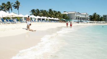 Saint Martin, Dawn Beach, white sand