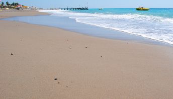 Turkey, Antalya region, Belek beach, wet sand