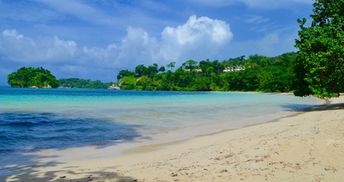 Jamaica, Port Antonio, San San beach