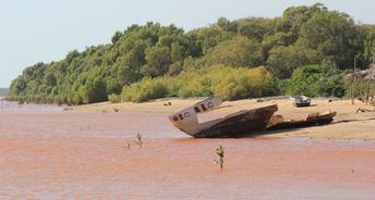 Kenya, Kipini beach