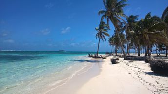 Panama, San Blas, Isla Chichime, beach