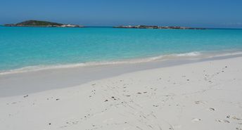 Bahamas, Exuma, Tropic of Cancer beach