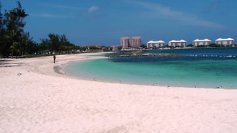 Багамы, Нассау, Пляж Монтагу