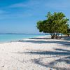 Maldives, South Ari atoll, Omadhoo beach