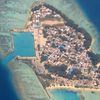 Maldives, Vaavu, Keyodhoo isl, aerial view