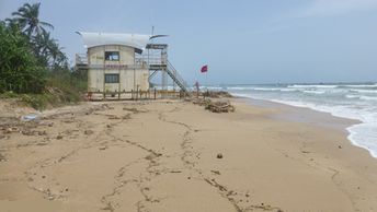 India, Goa, Velsao beach, lifeguard tower