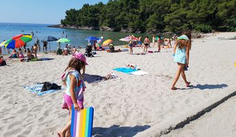 Montenegro, Plavi Horizonti beach, sand
