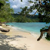 Vanuatu, Espiritu Santo, Lonnoc beach (left)