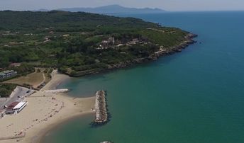 Formia, Gianola beach, east end