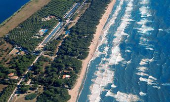 Italy, Tuscany, Giannella beach