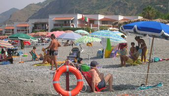 Italy, Calabria, Fiumefreddo Bruzio beach