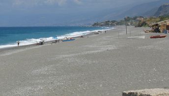 Italy, Calabria, Marina di Belmonte beach