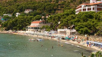 Italy, Campania, Ogliastro Marina beach