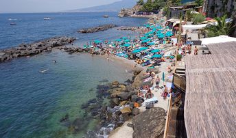 Italy, Campania, Scrajo beach