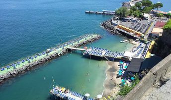 Italy, Campania, Sorrento beach