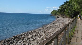 Dominica, Champagne beach