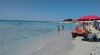 Italy, Apulia, Taranto, Cisaniello beach