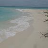 Lhaviyani, Naifaru island, beach, wet sand