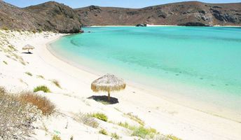 Mexico, La Paz, Playa Balandra beach