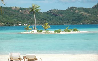 French Polynesia, Bora Bora, Four Seasons beach