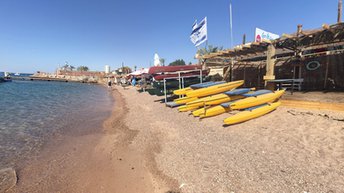 Israel, Eilat, Hahashmal beach