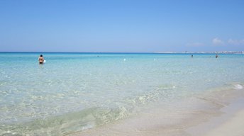 Italy, Apulia, Gallipoli, Baia Verde beach