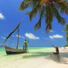 Maldives, Dhaalu, aaaVeee island, beach