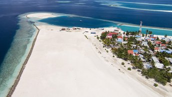 Мальдивы, Атолл Даалу, о. Мидху, островок, вид сверху