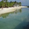 Maldives, Raa Atoll, Adaaran Select Meedhupparu island, breakwater