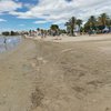 Испания, Коста-Брава, Пляж Розес, мокрый песок