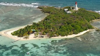 Guadeloupe, Gosier island, beach