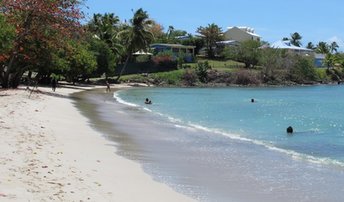 Martinique, Anse Mabouyas beach