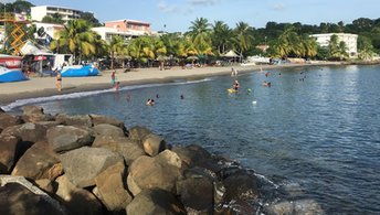 Martinique, Case Navire beach