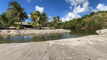 Saint Lucia, Kalime beach, creek