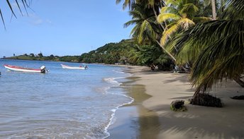 Saint Lucia, Laborie Bay beach