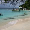 Mustique, Britannia Bay beach, wet sand