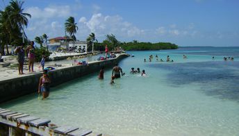 Belize, Caye Caulker, The Split beach, clear water