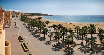 Egypt, Hurghada, Sahl Hasheesh beach, promenade