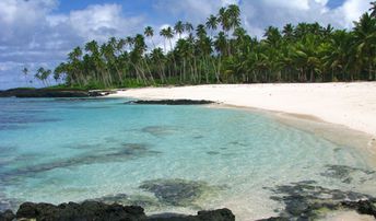 Samoa, Upolu, Return to Paradise beach, clear water