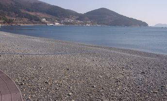 South Korea, Busan, Geojedo, Hakdong Mongdol beach, pebble