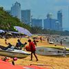 Таиланд, Паттайя, Пляж Джомтьен, доска для серфинга