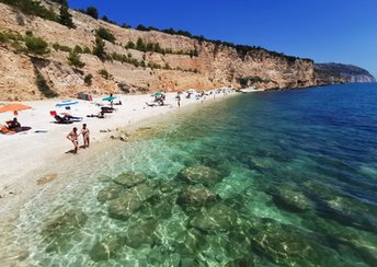 Italy, Apulia, Punta Rossa beach, clear water