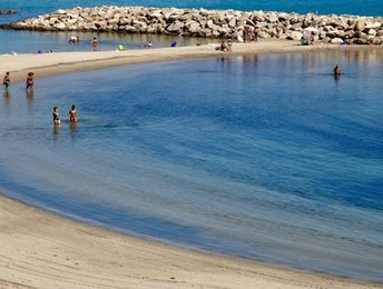 Italy, Apulia, Torre San Gennaro beach