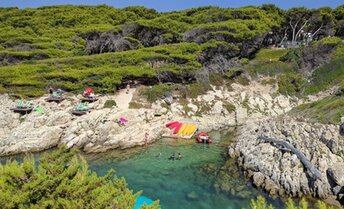 Italy, Apulia, Tremiti, San Domino island, beach