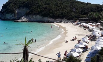 Greece, Antipaxos, Vrika beach, view from above