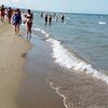 Italy, Abruzzo, Giulianova beach, water edge