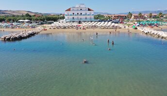 Italy, Molise, Marina di Montenero beach